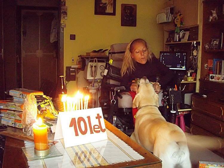 Senior Feliny Julie Janické slaví 10 narozeniny