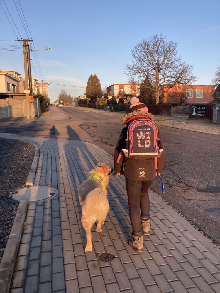 25-02-conny