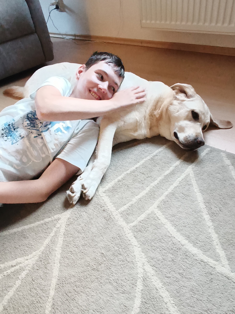 26-08-hugo